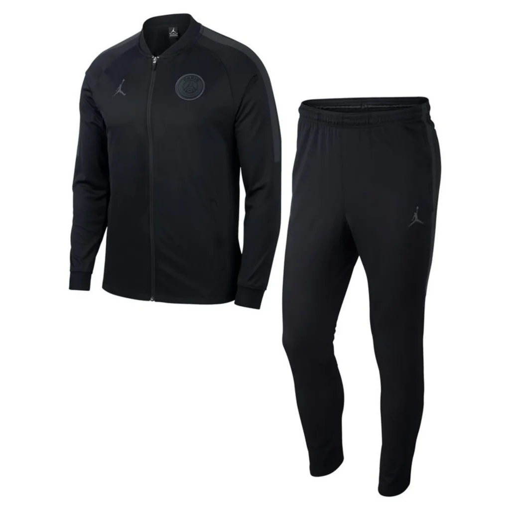 Ensemble de survêtement Nike Paris