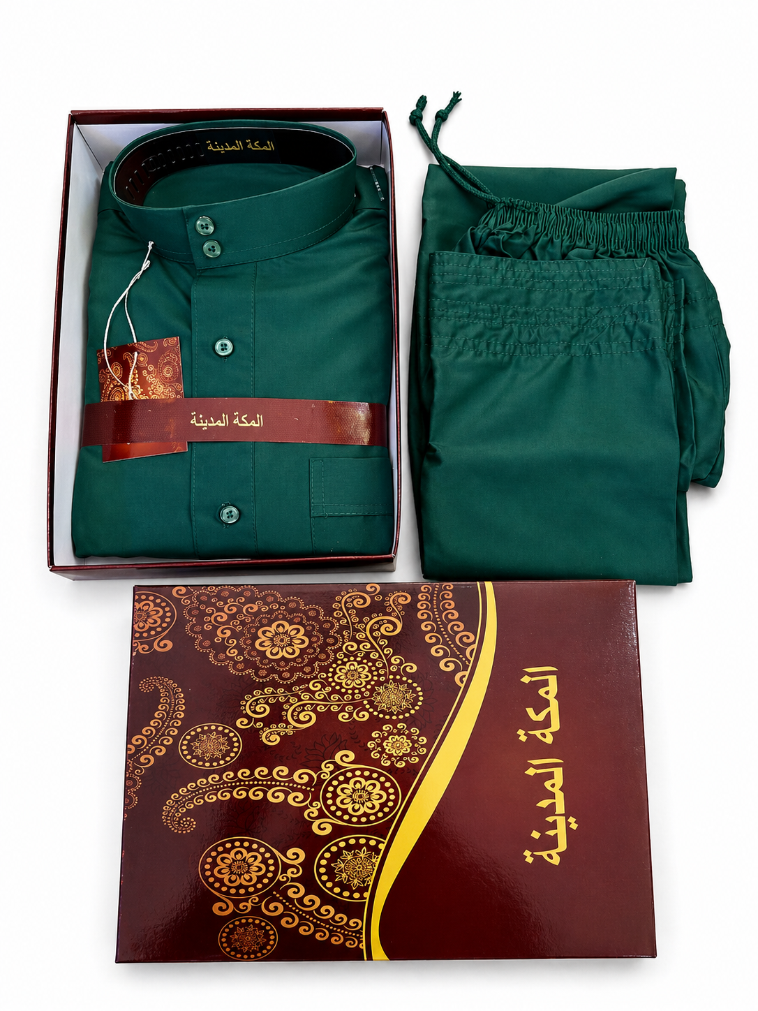 Tenue traditionnelle pour homme avec boîte