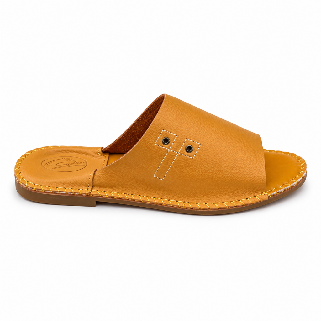 Sandal en cuir tan