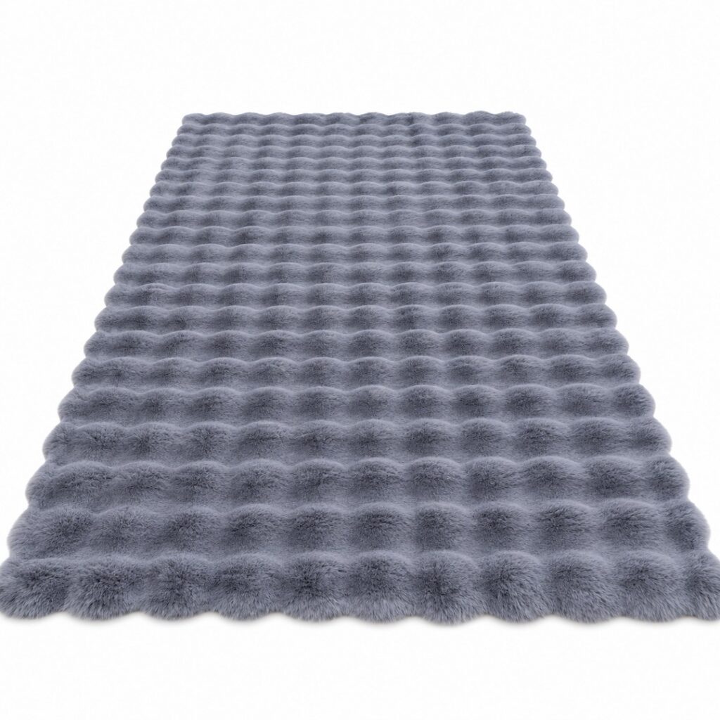 Tapis moelleux gris à effet fourrure